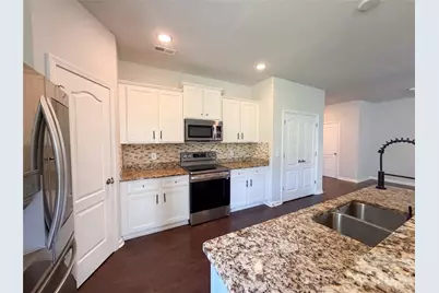 4034 Rosfield Drive, Charlotte, NC 28214 - Photo 7