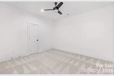 5046 Woodwinds Drive NE, Hickory, NC 28601 - Photo 33