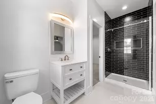 5046 Woodwinds Dr NE, Hickory, NC 28601 - Photo 35