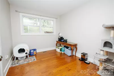 212 Maple Avenue, Marion, NC 28752 - Photo 11
