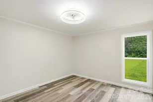 241 Presbyterian Rd, Mooresville, NC 28115 - Photo 37