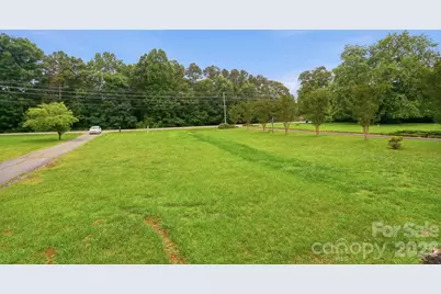 241 Presbyterian Road, Mooresville, NC 28115 - Photo 11