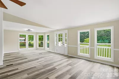 241 Presbyterian Road, Mooresville, NC 28115 - Photo 15