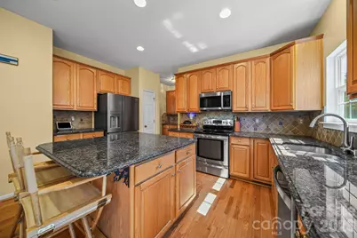 141 Riverfront Parkway, Mount Holly, NC 28120 - Photo 9