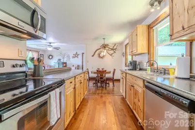 84 English Road, Spruce Pine, NC 28777 - Photo 11