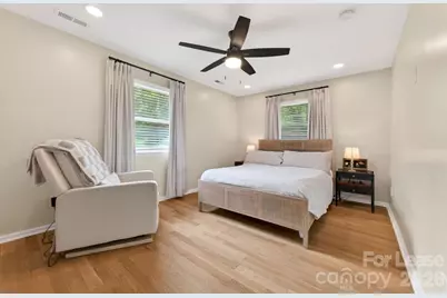 1825 Rozwood Drive, Charlotte, NC 28216 - Photo 17