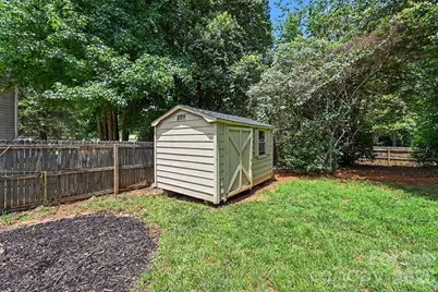 611 Mattingwood Drive, Charlotte, NC 28270 - Photo 27
