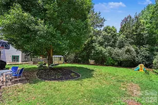 611 Mattingwood Dr, Charlotte, NC 28270 - Photo 25