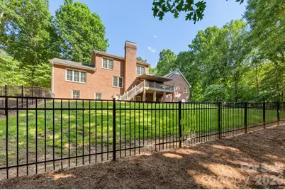 207 Lost Corner Road, Morganton, NC 28655 - Photo 5