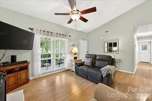 7306 Carrbridge Ln, Charlotte, NC 28226 - Photo 13