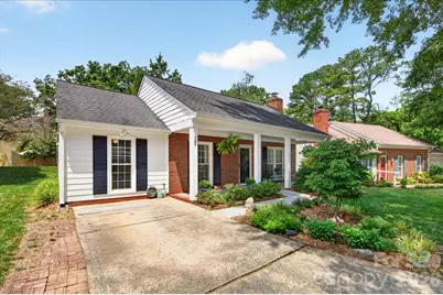 7306 Carrbridge Lane, Charlotte, NC 28226 - Photo 5
