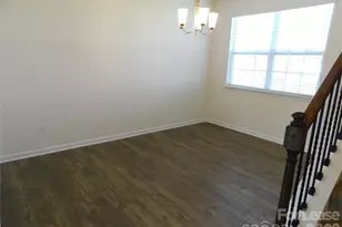 2626 Gingham St, Charlotte, NC 28216 - Photo 5