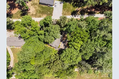 128 Tee Off Lane, Hendersonville, NC 28792 - Photo 47