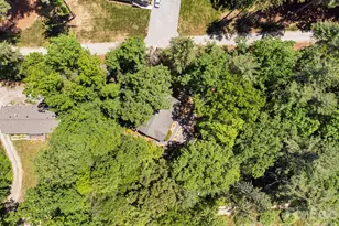 128 Tee Off Ln, Hendersonville, NC 28792 - Photo 47