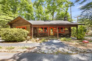 128 Tee Off Ln, Hendersonville, NC 28792 - Photo 1