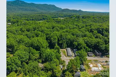 895 N Trade Street, Tryon, NC 28782 - Photo 45
