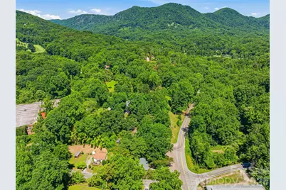 895 N Trade Street, Tryon, NC 28782 - Photo 47