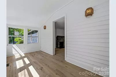 895 N Trade Street, Tryon, NC 28782 - Photo 25