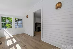 895 N Trade St, Tryon, NC 28782 - Photo 25