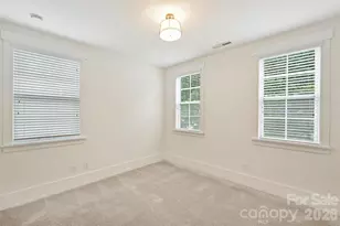 1435 Tippah Park Ct, Charlotte, NC 28205 - Photo 19