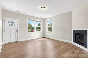 200 Rockrose Ct, Asheville, NC 28803 - Photo 5