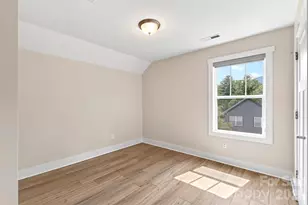 200 Rockrose Ct, Asheville, NC 28803 - Photo 21