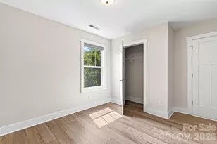 200 Rockrose Ct, Asheville, NC 28803 - Photo 23
