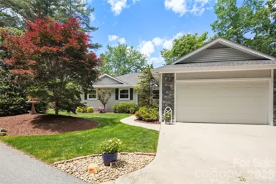2750 Leucothae Way, Hendersonville, NC 28791 - Photo 31