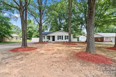 8006 Hemby Wood Drive, Indian Trail, NC 28079 - Photo 5