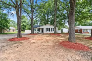 8006 Hemby Wood Dr, Indian Trail, NC 28079 - Photo 5