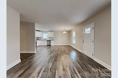 1217 Martin Luther King Jr Avenue, Kannapolis, NC 28083 - Photo 5