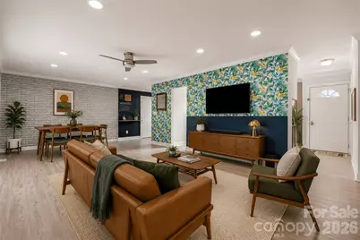 7048 Delta Lake Drive, Charlotte, NC 28215 - Photo 3