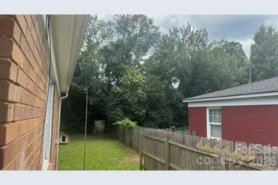 2021 Lasalle Street, Charlotte, NC 28216 - Photo 5
