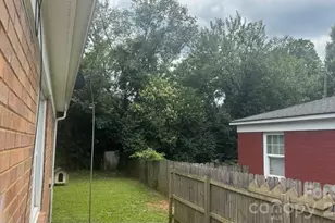2021 Lasalle St, Charlotte, NC 28216 - Photo 5
