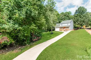 7575 Tanglewood Dr, Vale, NC 28168 - Photo 3