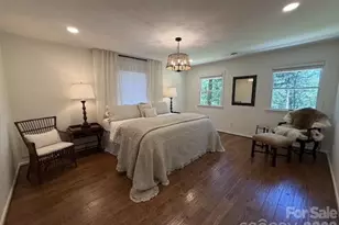 212 Estate Dr, Hendersonville, NC 28739 - Photo 25