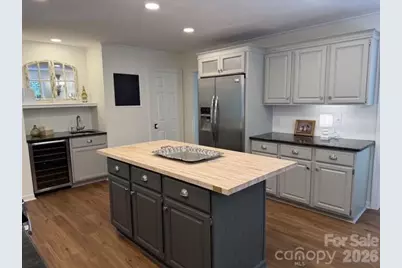 212 Estate Drive, Hendersonville, NC 28739 - Photo 15