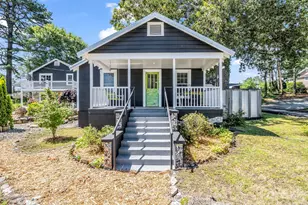 302 Davis St, Hendersonville, NC 28739 - Photo 13