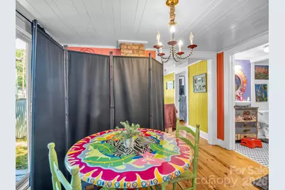 302 Davis Street, Hendersonville, NC 28739 - Photo 13