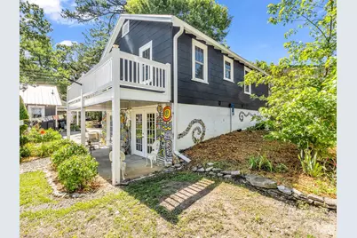 302 Davis Street, Hendersonville, NC 28739 - Photo 29