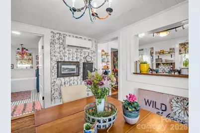 302 Davis Street, Hendersonville, NC 28739 - Photo 33