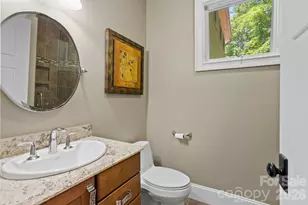 426 Eagle Ridge Rd, Zirconia, NC 28790 - Photo 37