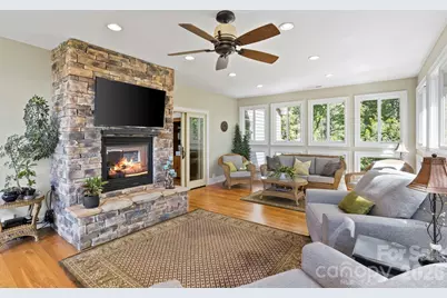 426 Eagle Ridge Road, Zirconia, NC 28790 - Photo 19