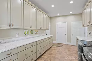 426 Eagle Ridge Rd, Zirconia, NC 28790 - Photo 23