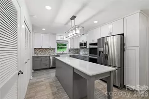 421 Comet Dr, Hendersonville, NC 28791 - Photo 21