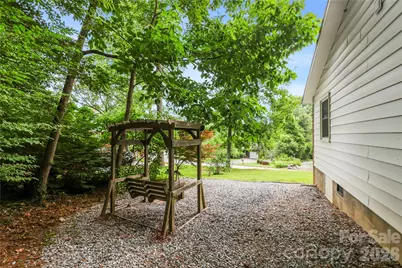421 Comet Drive, Hendersonville, NC 28791 - Photo 9