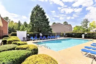 6918 Misty Pine Ln, Charlotte, NC 28217 - Photo 25
