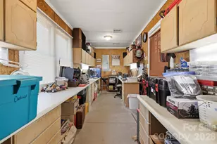 6389 Hwy 64/90 Hwy W, Taylorsville, NC 28681 - Photo 41