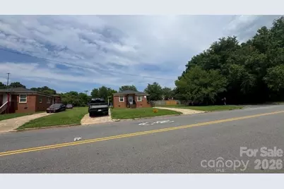1661 &1665 Montana Drive, Charlotte, NC 28216 - Photo 1