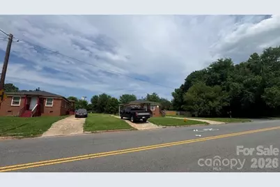 1661 &1665 Montana Drive, Charlotte, NC 28216 - Photo 11